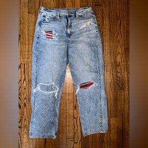 American Eagle 90’s boyfriend Jeans